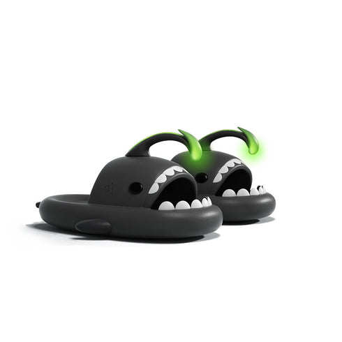 Sharkicks Basic - Claquettes Requins Poisson Pêcheur